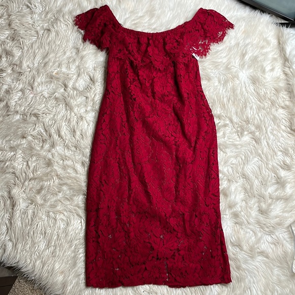 Forever 21 Red Lace off the Shoulder MIDI Dress - Picture 1 of 9